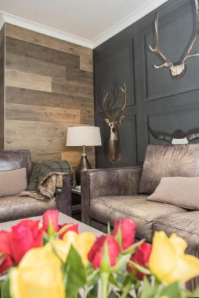 THE SUITE Winterberg Deluxe - Exklusive Ausstattung, Bestlage zwischen Skikarussell und Marktplatz, eigener Garten, Ski- und Fahrradraum, ruhige Südausrichtung, WLAN, hundefreundlich